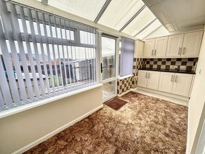 Photo 7- click for photo gallery